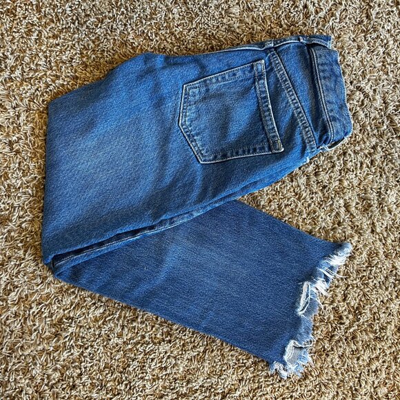 We the Free Maggie Ripped Crop Straight Leg Jeans Women's Size 24 Raw Hem - Picture 5 of 6